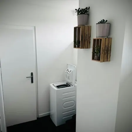 Chaleureux 3 Etoiles Apartment *